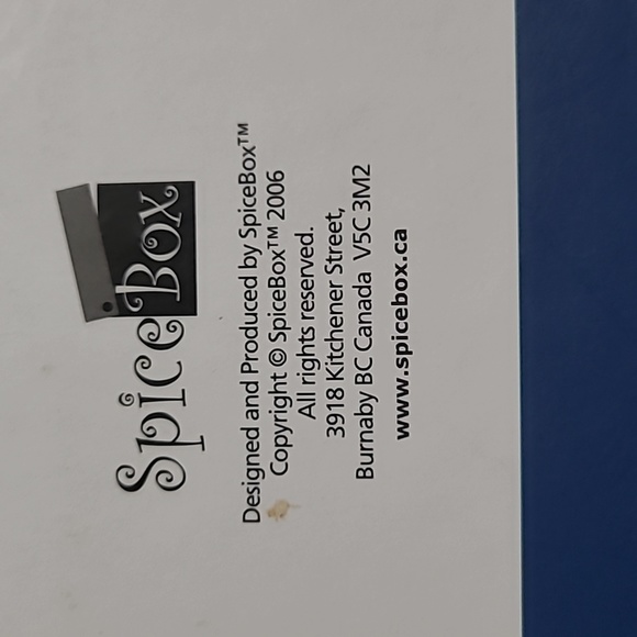 Watercolor : A Complete Kit for Art Enthusiasts - Picture 2 of 4